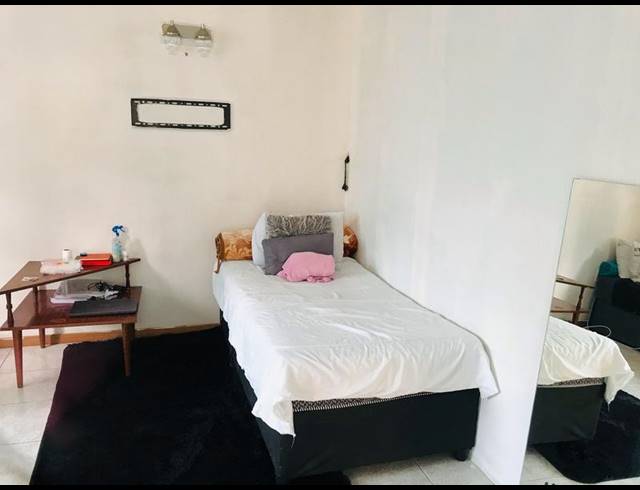 14 BEDROOM HOUSE FOR SALE IN RESERVOIR HILLS